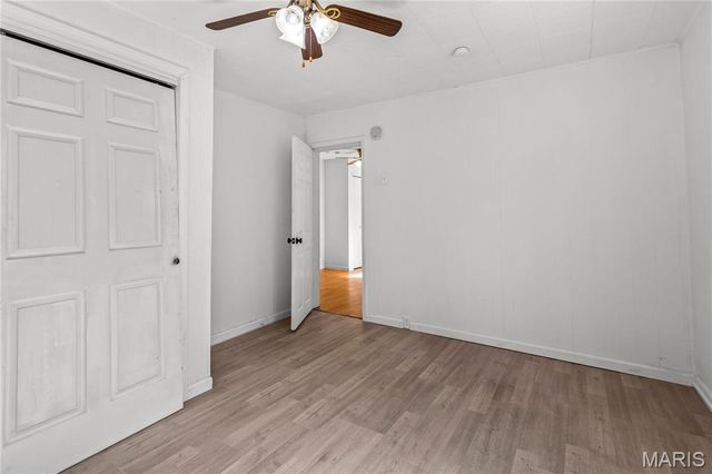 921 S 4th Street, De Soto, MO 63020