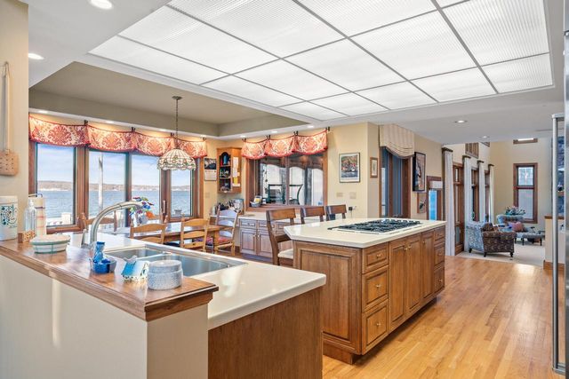 W2908 Walcowis DRIVE, Lake Geneva, WI 53147