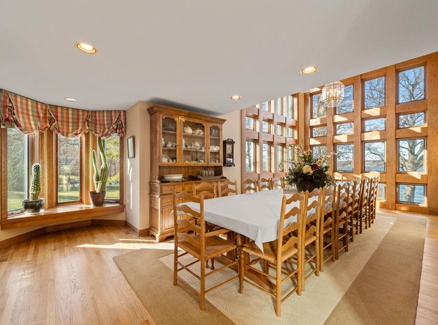 W2908 Walcowis DRIVE, Lake Geneva, WI 53147
