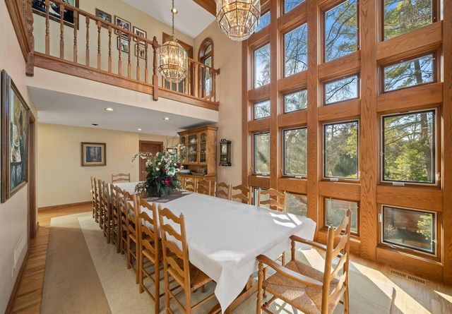 W2908 Walcowis DRIVE, Lake Geneva, WI 53147