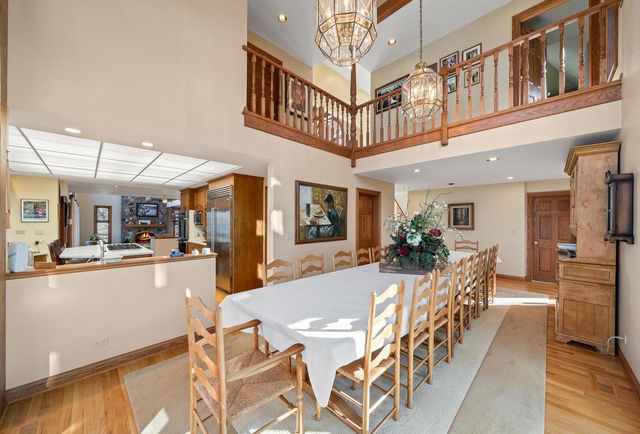 W2908 Walcowis DRIVE, Lake Geneva, WI 53147