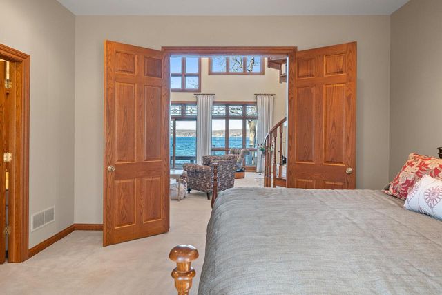 W2908 Walcowis DRIVE, Lake Geneva, WI 53147