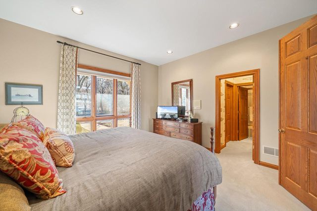 W2908 Walcowis DRIVE, Lake Geneva, WI 53147