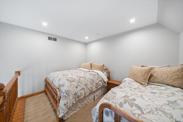 W2908 Walcowis DRIVE, Lake Geneva, WI 53147