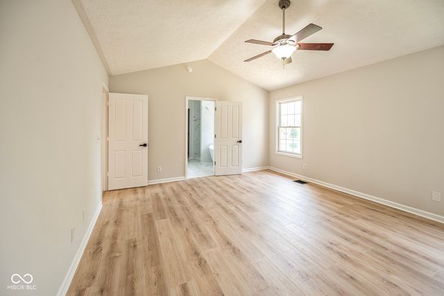 1254 Red Dunes Run, Avon, IN 46123