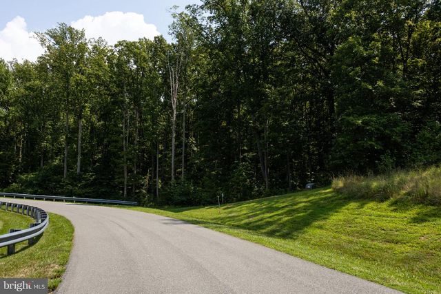 87 OLD HOUSE RD, Bumpass, VA 23024