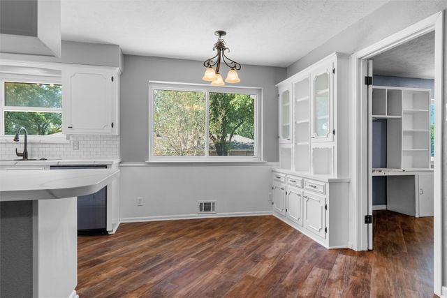 1601 Dakota Drive, Garland, TX 75043