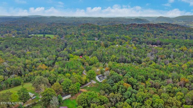 1771 Richard Lane, Knoxville, TN 37914