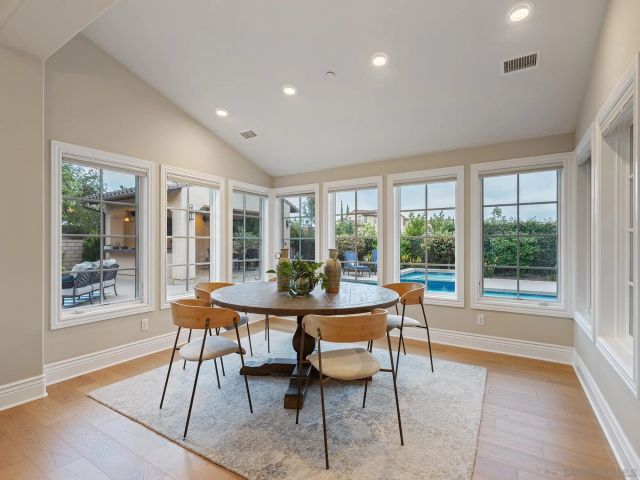 10911 Equestrian Ridge Ct, San Diego, CA 92130