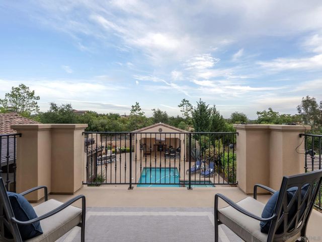 10911 Equestrian Ridge Ct, San Diego, CA 92130