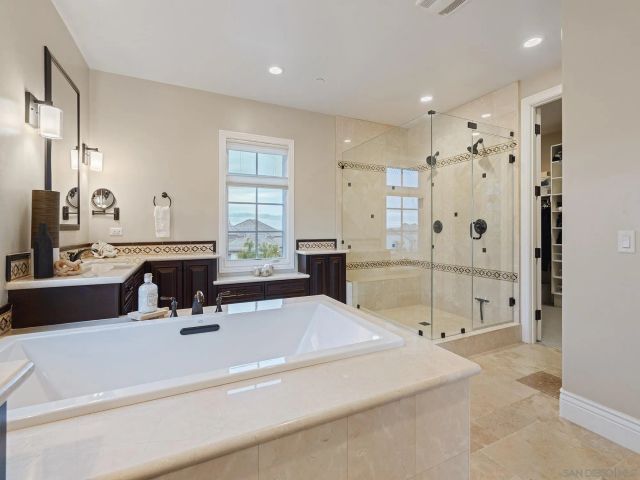 10911 Equestrian Ridge Ct, San Diego, CA 92130