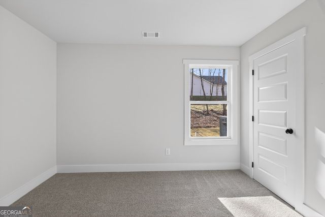 125 Chad Walk 61, Statham, GA 30666