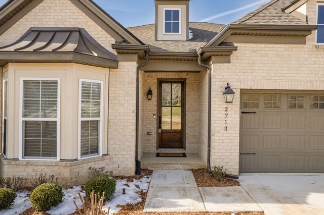 2713 Nottingham Dr, Columbia, TN 38401