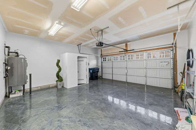 2713 Nottingham Dr, Columbia, TN 38401