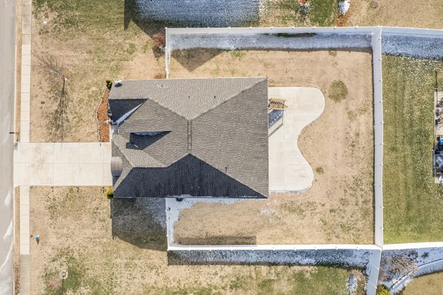 2713 Nottingham Dr, Columbia, TN 38401