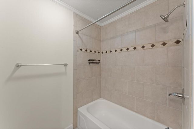 25312 Plantation Drive NE, Atlanta, GA 30324