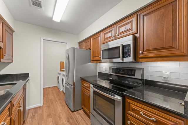 25312 Plantation Drive NE, Atlanta, GA 30324