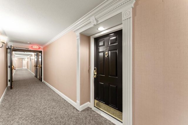 25312 Plantation Drive NE, Atlanta, GA 30324