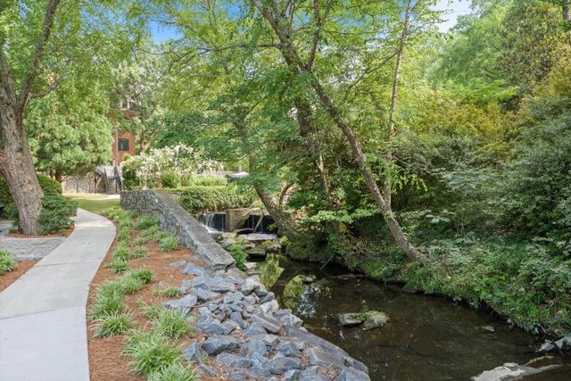 25312 Plantation Drive NE, Atlanta, GA 30324