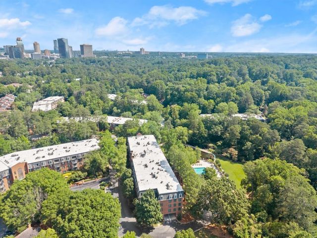 25312 Plantation Drive NE, Atlanta, GA 30324