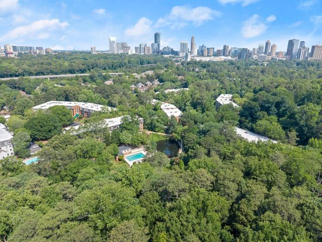 25312 Plantation Drive NE, Atlanta, GA 30324