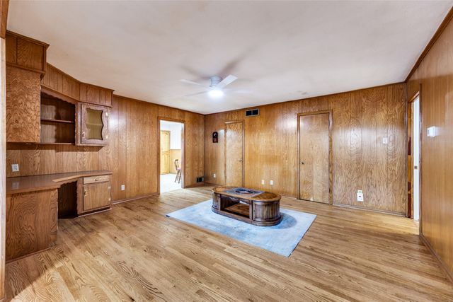 3019 Sharpview Lane, Dallas, TX 75228