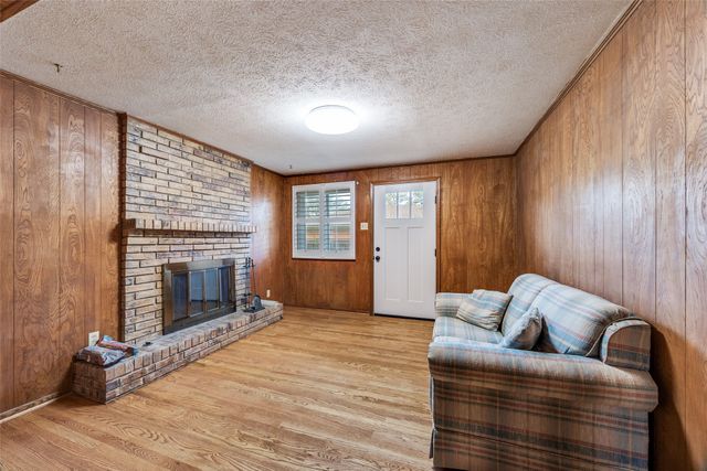 3019 Sharpview Lane, Dallas, TX 75228