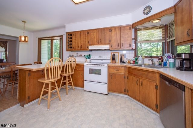 18 Little Rd, Lafayette Twp., NJ 07848