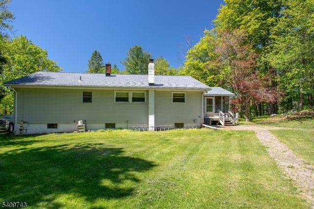 18 Little Rd, Lafayette Twp., NJ 07848