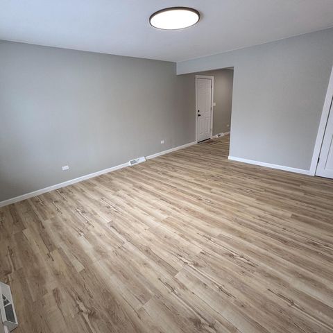 138 Garden Drive, Belvidere, IL 61008