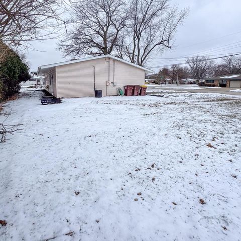 138 Garden Drive, Belvidere, IL 61008