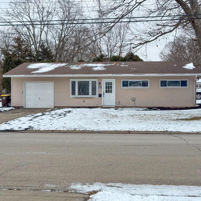 138 Garden Drive, Belvidere, IL 61008