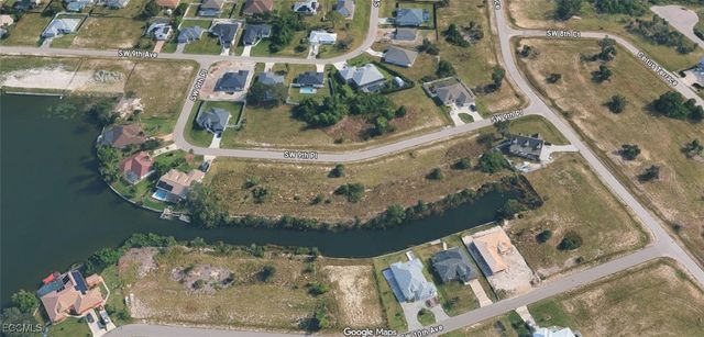 137 SW 9th PL, Cape Coral, FL 33991