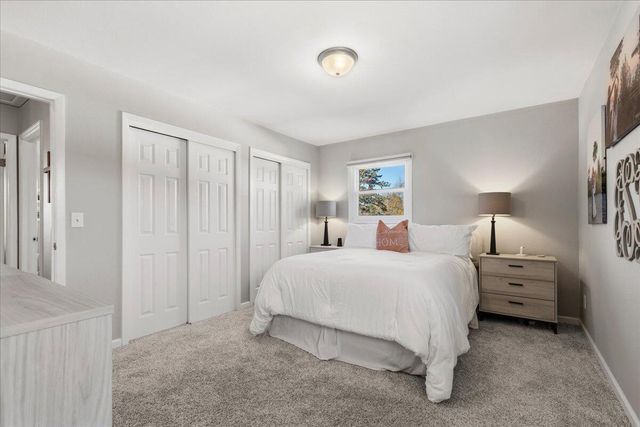 787 Sheridan DRIVE, West Bend, WI 53095