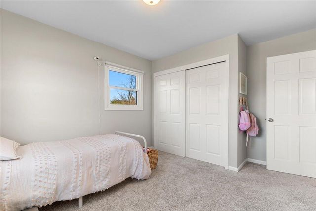 787 Sheridan DRIVE, West Bend, WI 53095