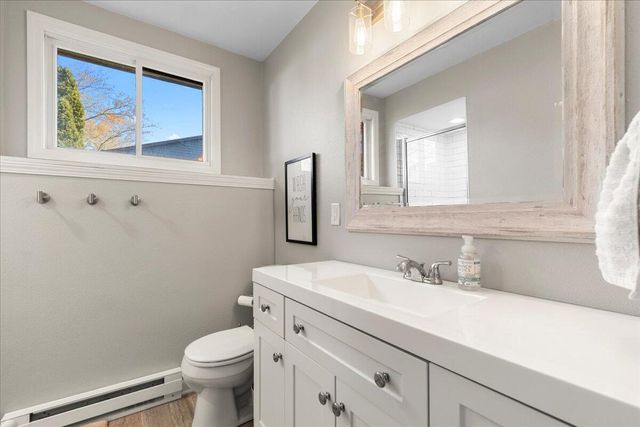 787 Sheridan DRIVE, West Bend, WI 53095