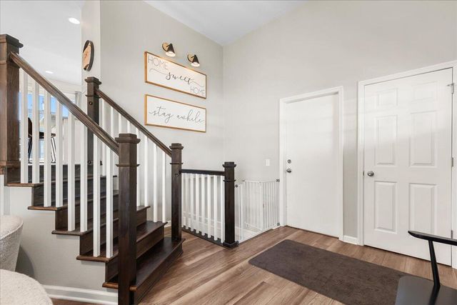 787 Sheridan DRIVE, West Bend, WI 53095