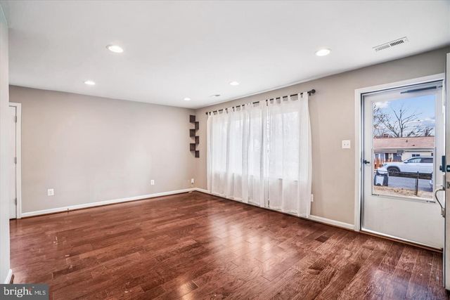 3720 HARMON AVE, Hyattsville, MD 20784