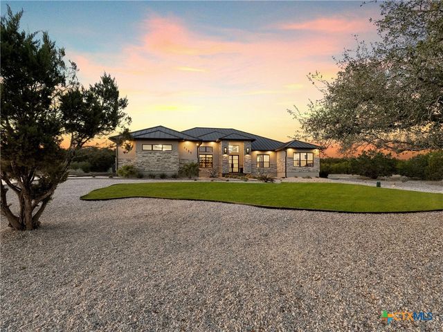 1709 Paradise Parkway, Canyon Lake, TX 78133