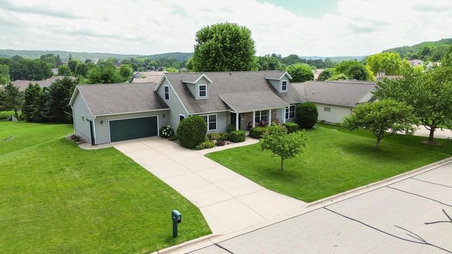 3009 Allies Lane, Cross Plains, WI 53528