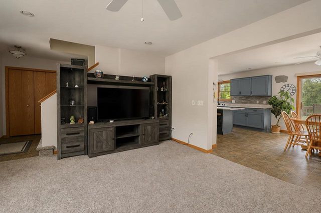 3009 Allies Lane, Cross Plains, WI 53528