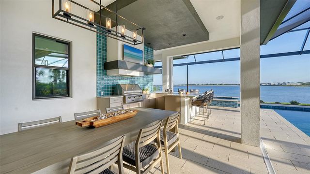 1206 BLUE SHELL LOOP, Sarasota, FL 34240