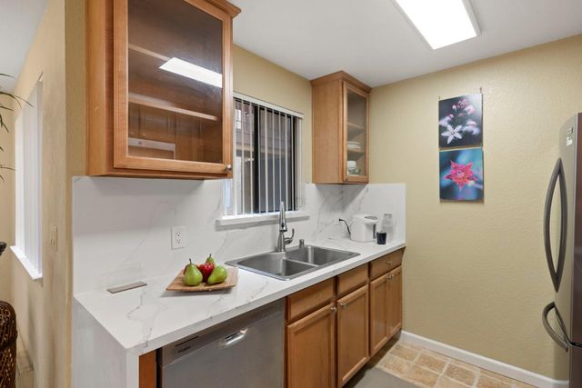 2250 Monroe Street 125, Santa Clara, CA 95050
