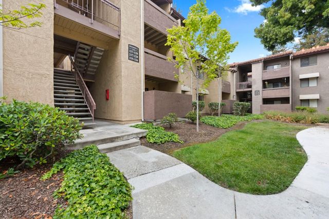 2250 Monroe Street 125, Santa Clara, CA 95050