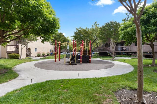 2250 Monroe Street 125, Santa Clara, CA 95050