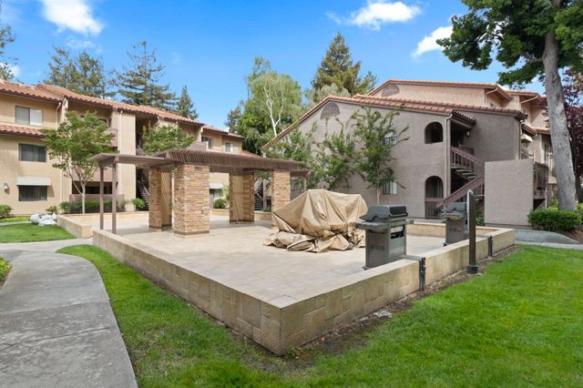 2250 Monroe Street 125, Santa Clara, CA 95050