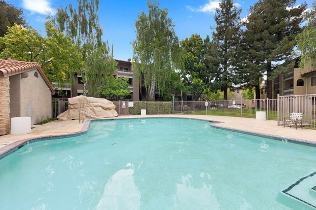 2250 Monroe Street 125, Santa Clara, CA 95050