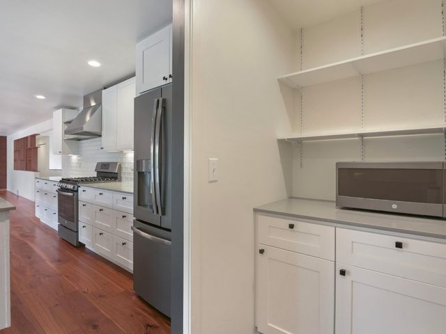 8427 N Susan Ct, Spokane, WA 99208