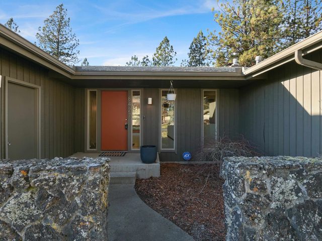 8427 N Susan Ct, Spokane, WA 99208