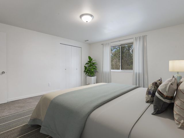 8427 N Susan Ct, Spokane, WA 99208